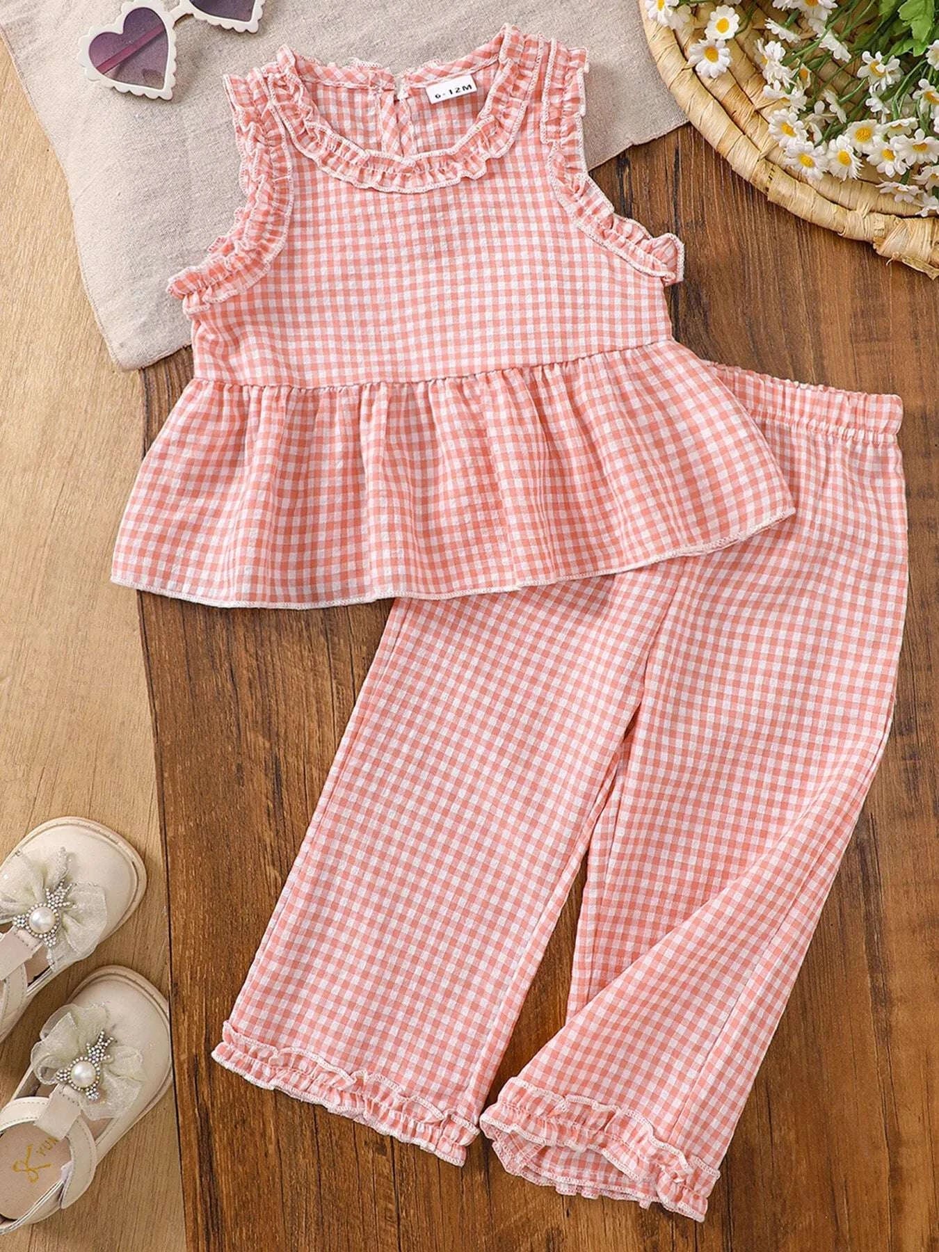 Girls pink gingham ruffle-trim sleeveless top and cropped pants set