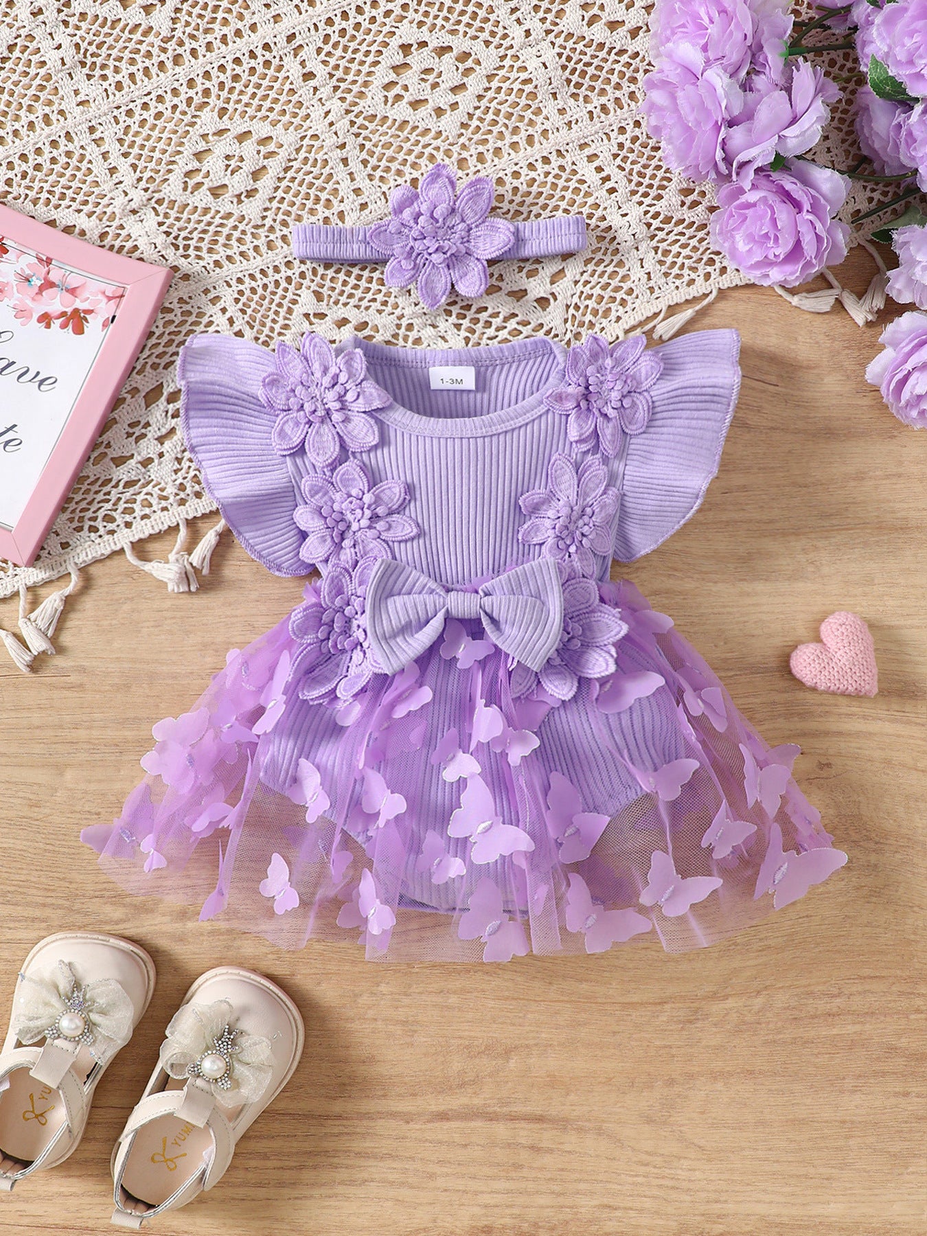 Cute Mesh Baby Romper Summer Sleeveless Ribbed Onesie with 3D Butterfly Design