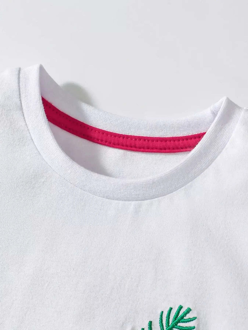 White kids round-neck T-shirt with red-trim collar