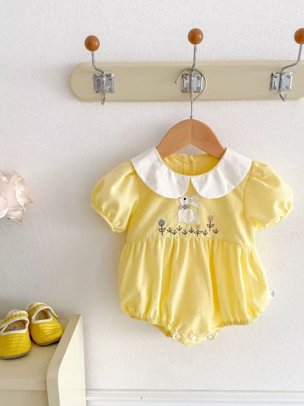 Baby Embroidered Triangular Romper 0-1 Years Summer  Sweet Crawling Suit for Girls, Full-Bodied Onesie