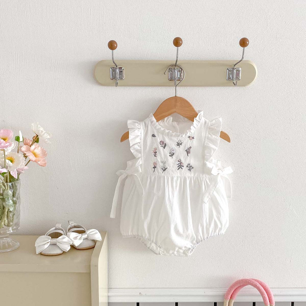Summer Style Baby Embroidered Side Bow Romper, Girl's Charming Ruffle Sleeve Onesie