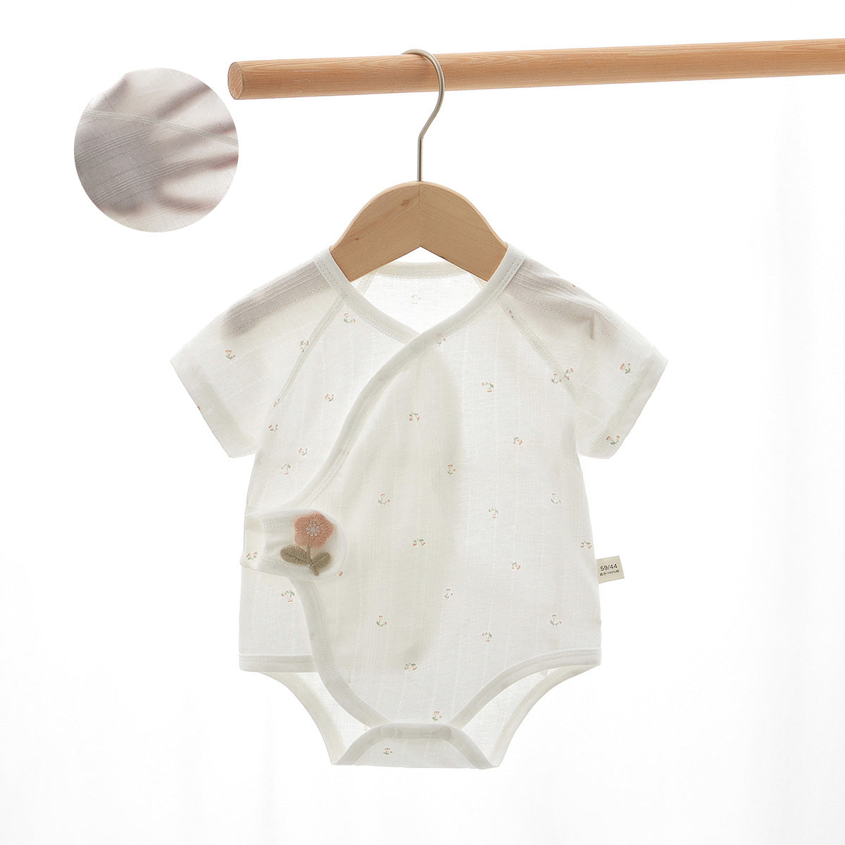 Summer thin jumpsuit baby triangle short sleeved pajamas