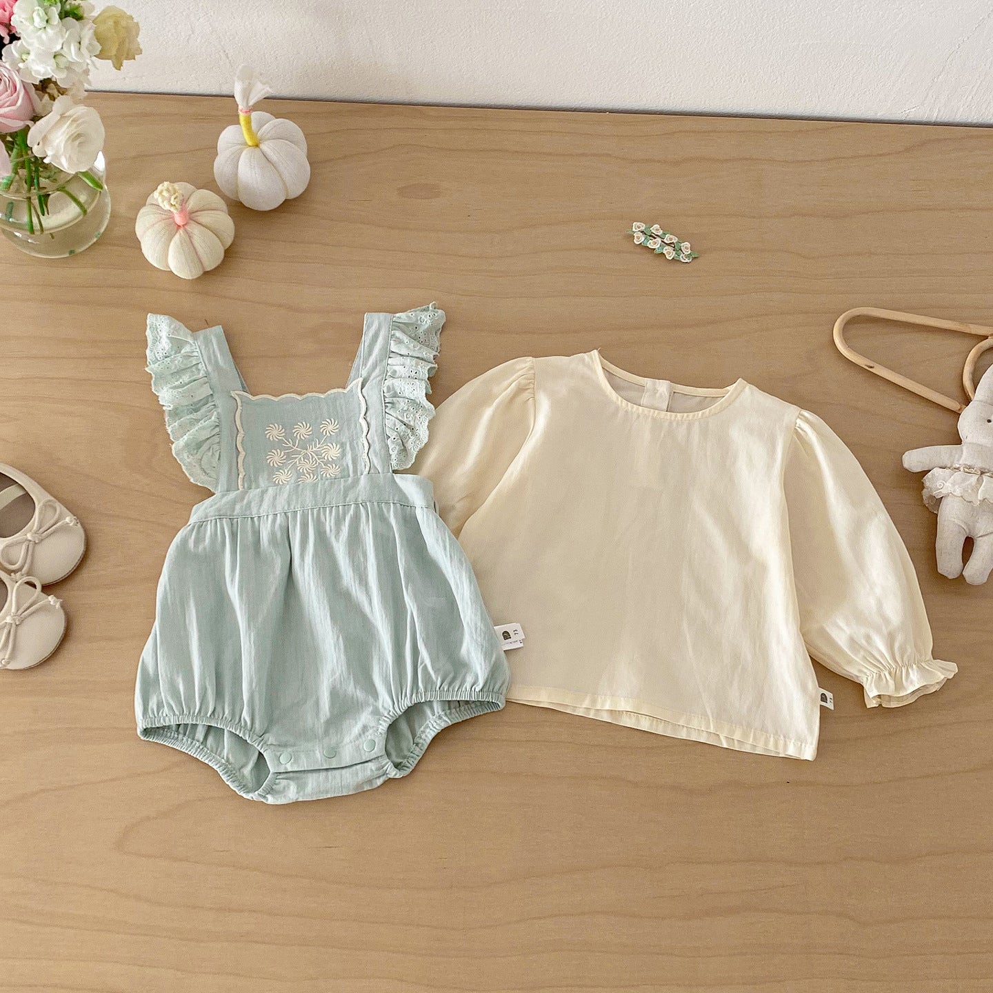 Spring New Baby Embroidered Overalls Romper Set, Girl Baby Shirt and Triangular Crawler Stylish Two-Piece Set