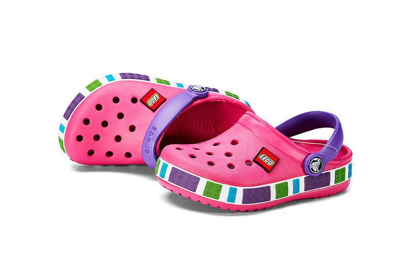 Wechat business dropshipping new children's hole-in-the-wall shoes, boys and girls beach shoes, summer sandals and slippers, toe-toe breathable hollow sandals