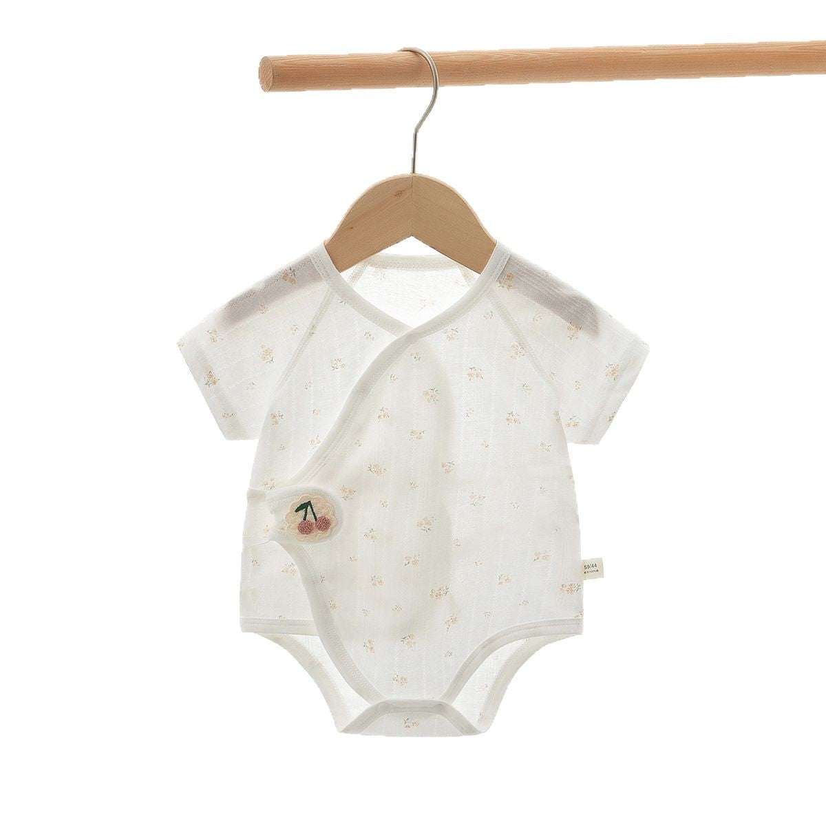 Summer thin jumpsuit baby triangle short sleeved pajamas