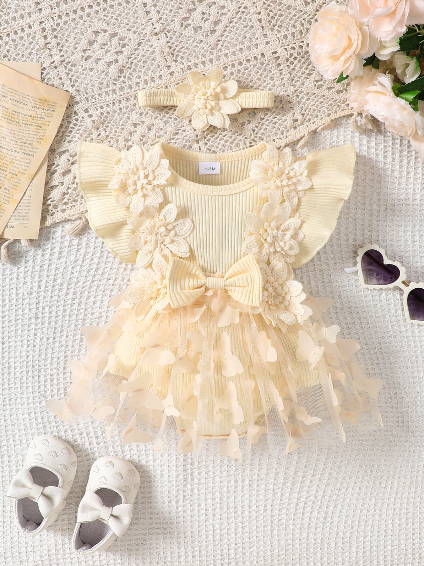 Cute Mesh Baby Romper Summer Sleeveless Ribbed Onesie with 3D Butterfly Design
