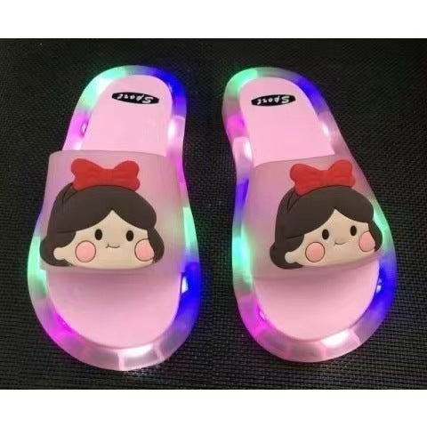 Internet celebrity luminous children's slippers fashionable crystal shoes shiny lights boys and girls children's luminous sandals