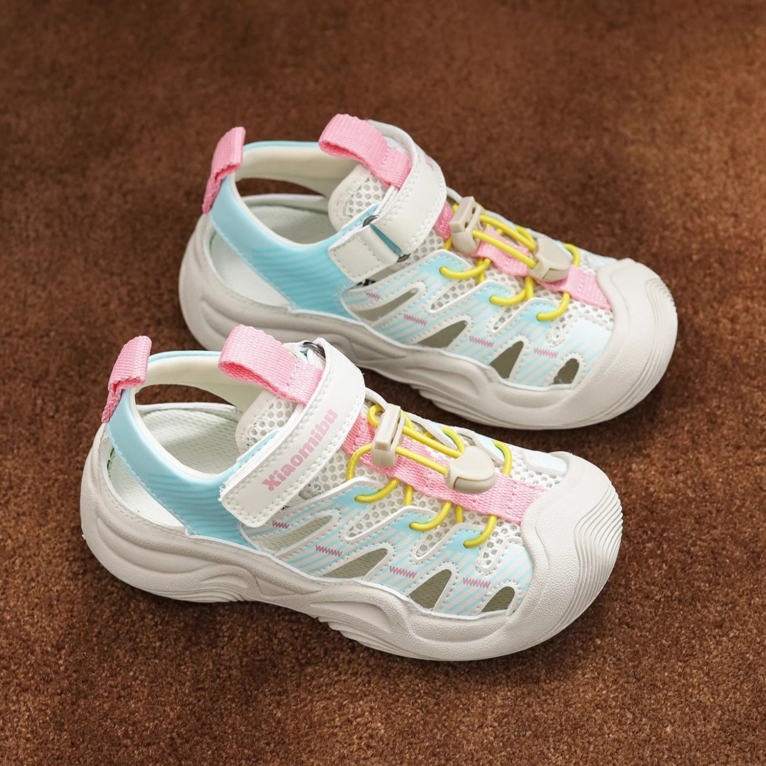 Girls shoes closed toe sandals 2024 summer new children's soft bottom sports shoes boys beach shoes summer style for middle and large children