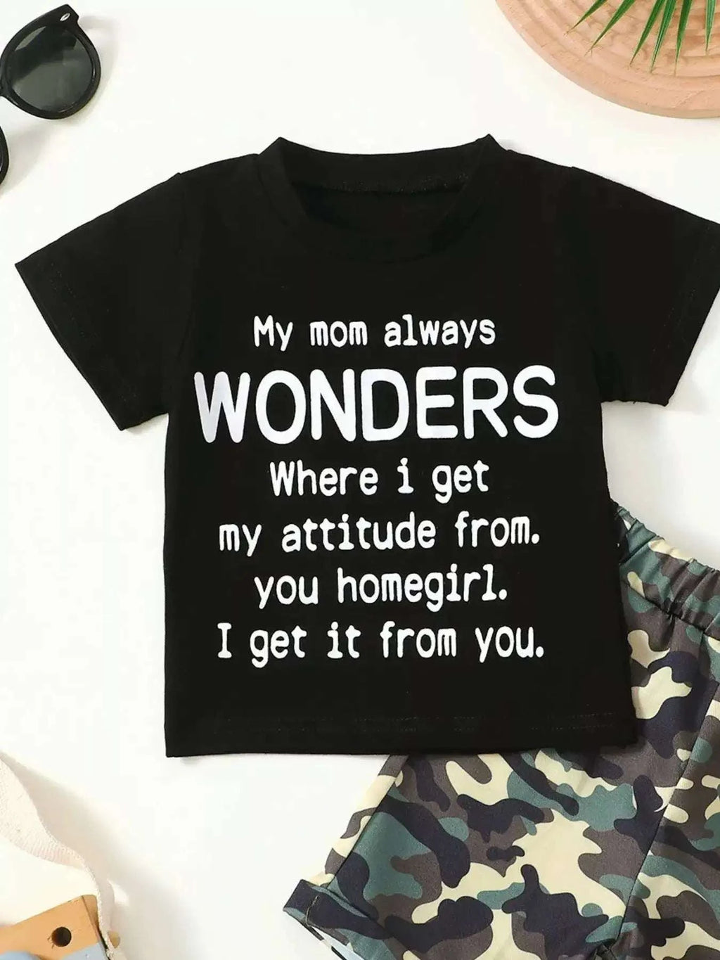 Children's graphic tee and camo shorts set, black T-shirt with white 'WONDERS' print