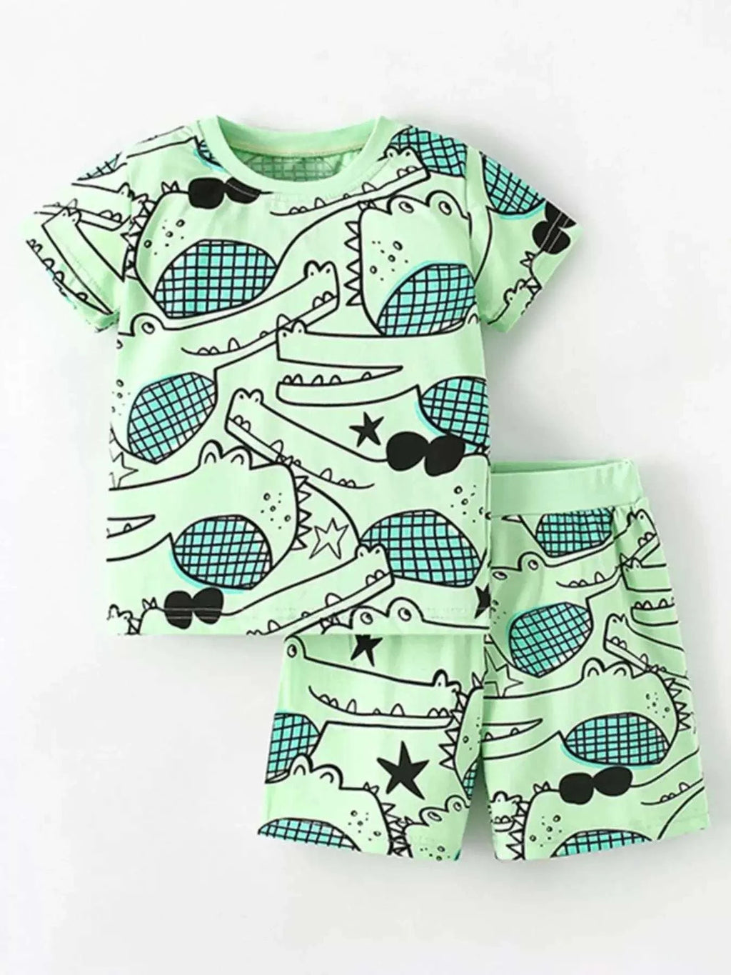 Kids two-piece set: mint green T-shirt and shorts with crocodile scale print